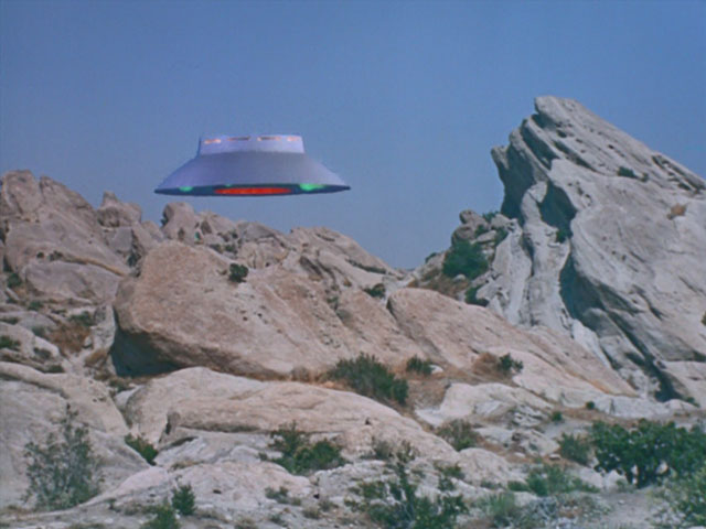 Invaders Saucer